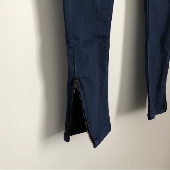 GIRLS SIZE 10-12 DENIM JEANS - Picture 3 of 4